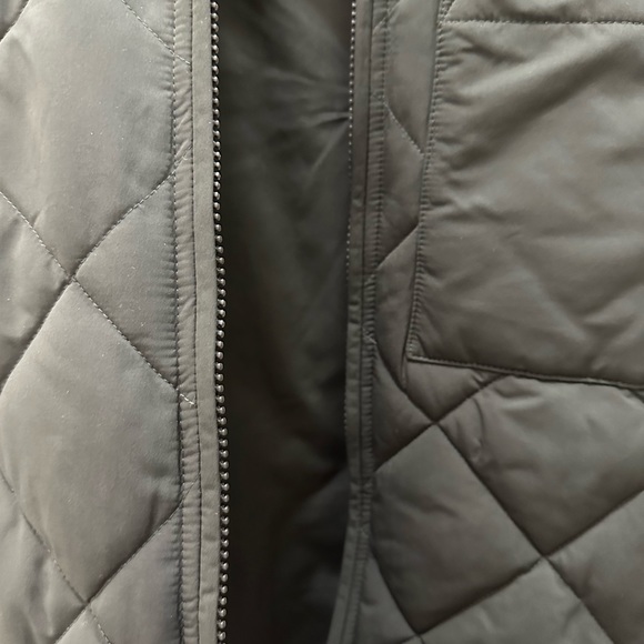 Frank and Oak reversible bomber in olive - Picture 4 of 7